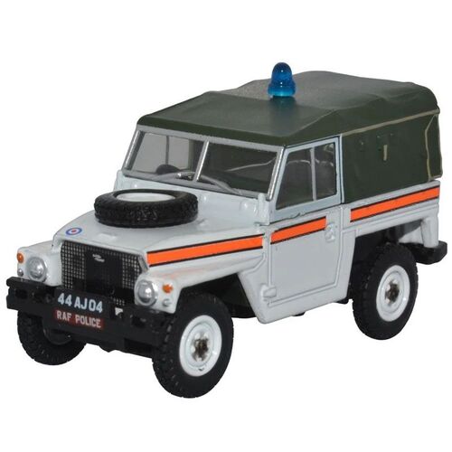 Oxford - 1/76 Land Rover Lightweight Raf Police Akrotiri
