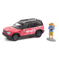 Greenlight - 1/64 Off-Roadeo Adventure Support Truck - 2021 Ford Bronco Sport Badlands with Backpacker