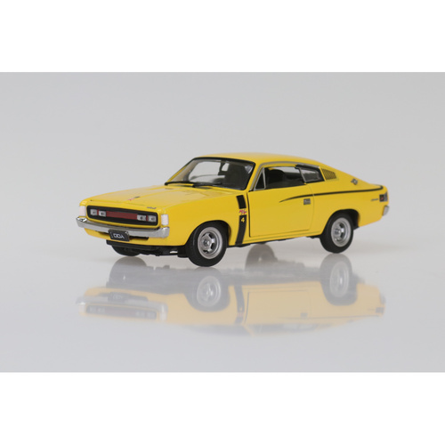 DDA- 1/32 Yellow E49 Valian Charger Fully Detailed Opening Doors & Bonnet