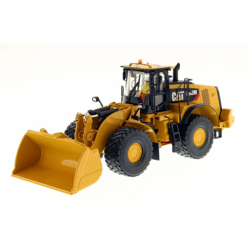 Diecast Masters - 1/50 Cat 982M Wheel Loader