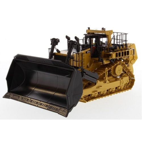 Diecast Masters - 1/50 Cat D11T CD Carrydozer