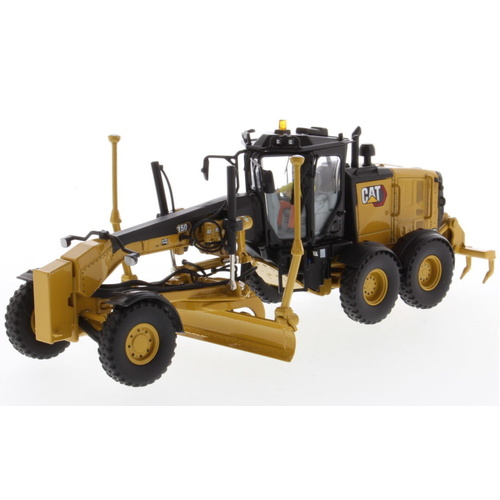 Diecast Masters - 1/50 Cat 150 Motor Grader