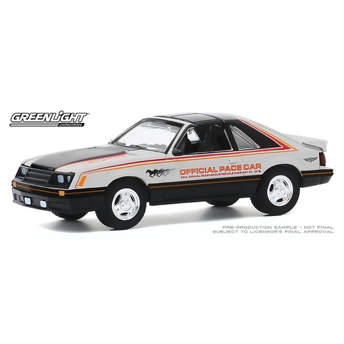 Greenlight Collectibles - 1/64 (6pcs) 1979 Ford Mustang 63rd annual Indianapolis 500 Mile Race Official Pace Car  - GL30166