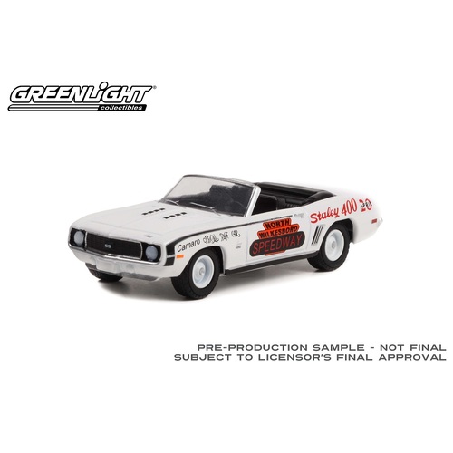 Greenlight Collectibles - 1/64 (6pcs) 1969 Chev Camaro Convertible North Wilkesboro Official Pace Car  - GL30346