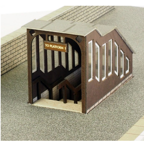 Metcalfe - Platform Underpass