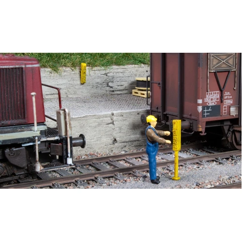 Noch - HO Intercom Set 5 X Wall Mounting, 5 X With Stand