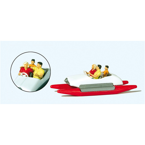 Preiser - Family In Pedal Boat - 10683