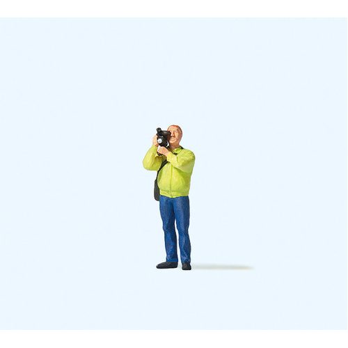 Preiser - Man With Video Camera - 28257