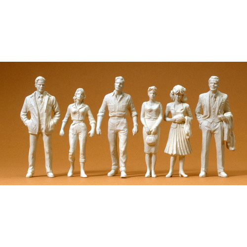 Preiser - G Passers-By Unpainted - 45178