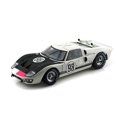Shelby Collectibles - 1/18 #98 1966 Ford GT40 MKII White