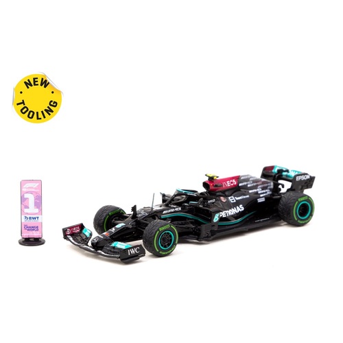 Tarmac Works - Mercedes-AMG F1 W12 E Performance- Turkish Grand Prix 2021 Winner Valtteri Bottas - TW64G-F037-VB1