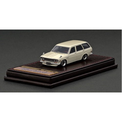 Tarmac Works - 1/64 White Datsun Bluebird 510 Wagon Resin - TWIG2881