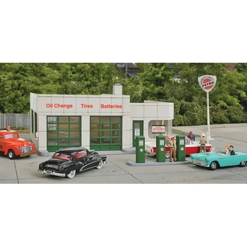 Walthers - HO Winner's Circle Petro Petrol Station