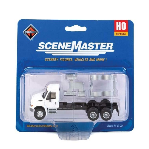 Walthers - HO Int 4300 2 Axle Semi Truck W.Blk