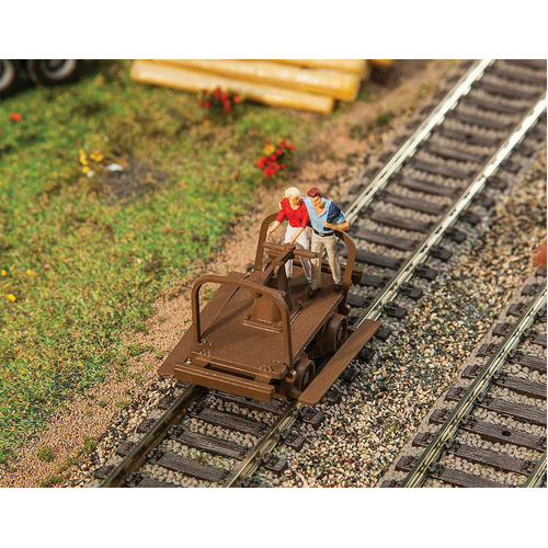 Walthers - N gauge Handcars Kit (2)